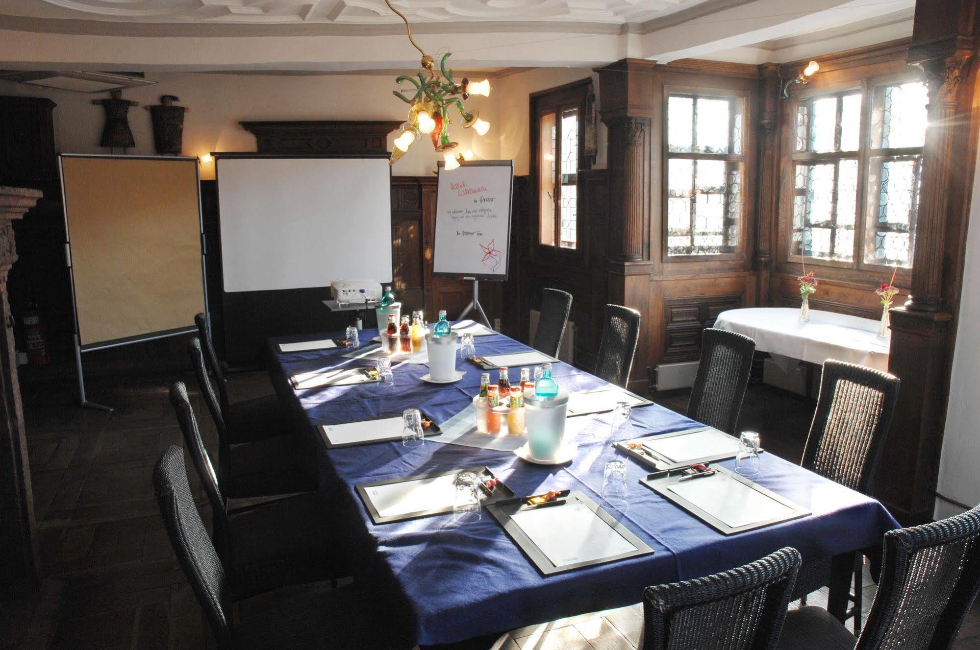 Restaurant & ****Hotel Hoeerhof Idstein Dış mekan fotoğraf